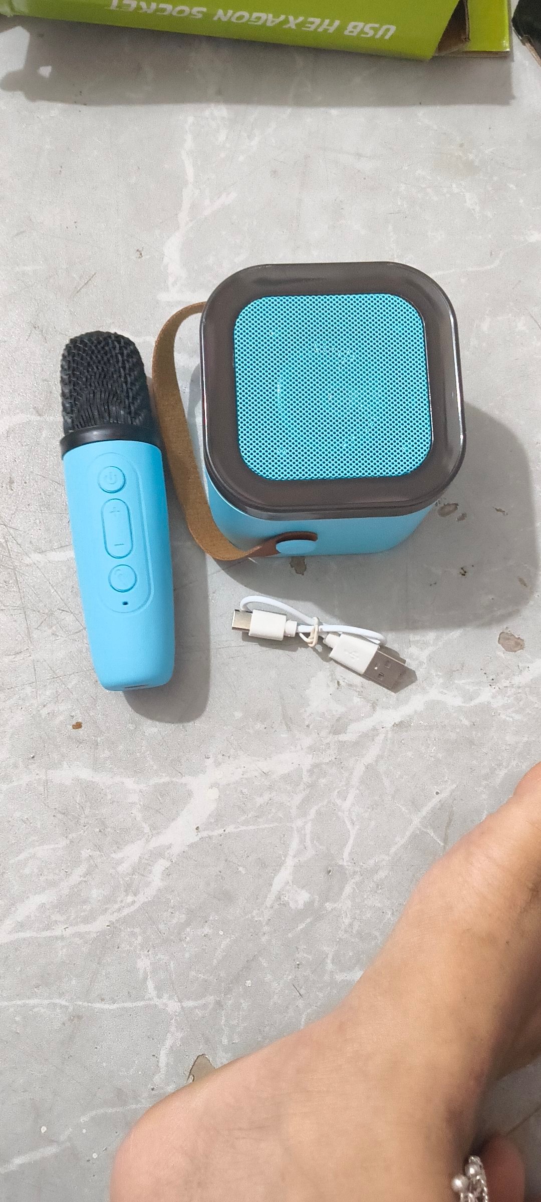 Title:
Mini Bluetooth Speaker with Wireless Microphone | Portable Karaoke Speaker