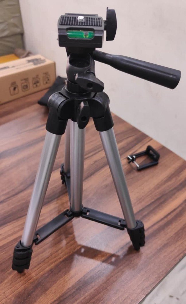 360° Adjustable Camera Tripod Stand – Aluminum Alloy